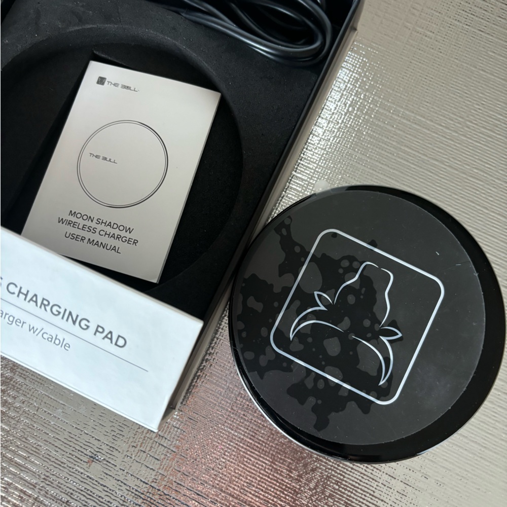 Smart phone charging pad (15W)
